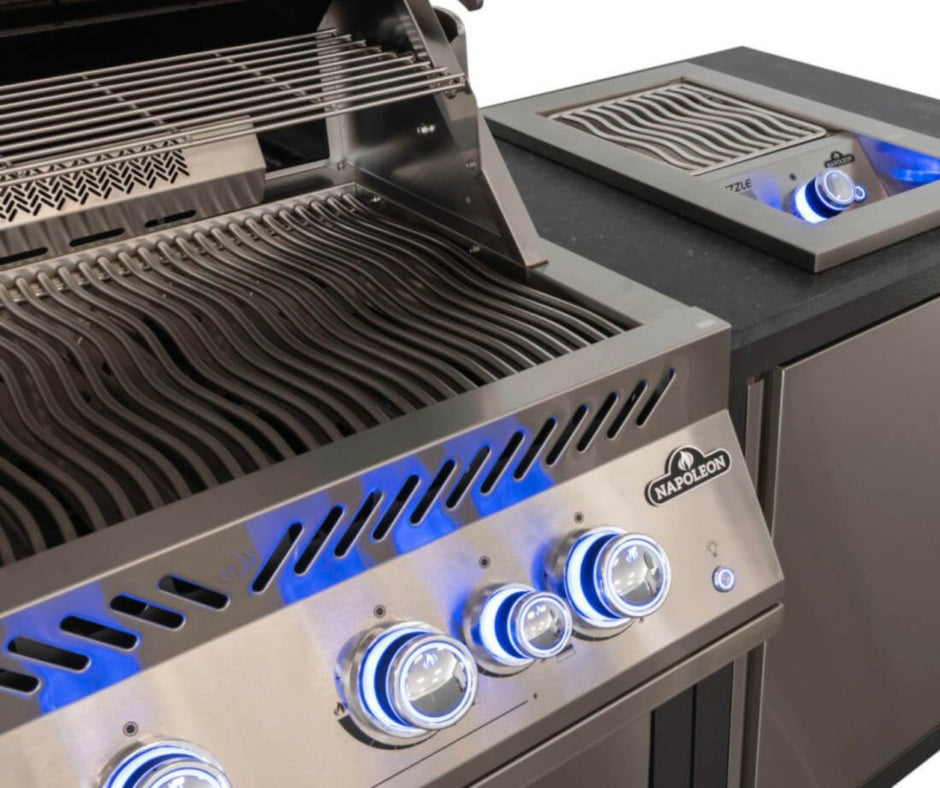 Napoleon Oasis™ 105 Outdoor Kitchen Built-In 700 Series 32