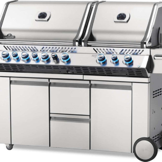 Napoleon Prestige PRO825 Propane Gas BBQ