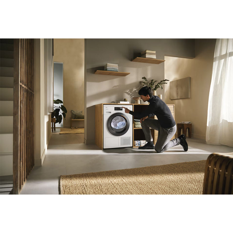 Miele TEC645WP EcoSpeed 8kg Freestanding Heat Pump Tumble Dryer Lotus White