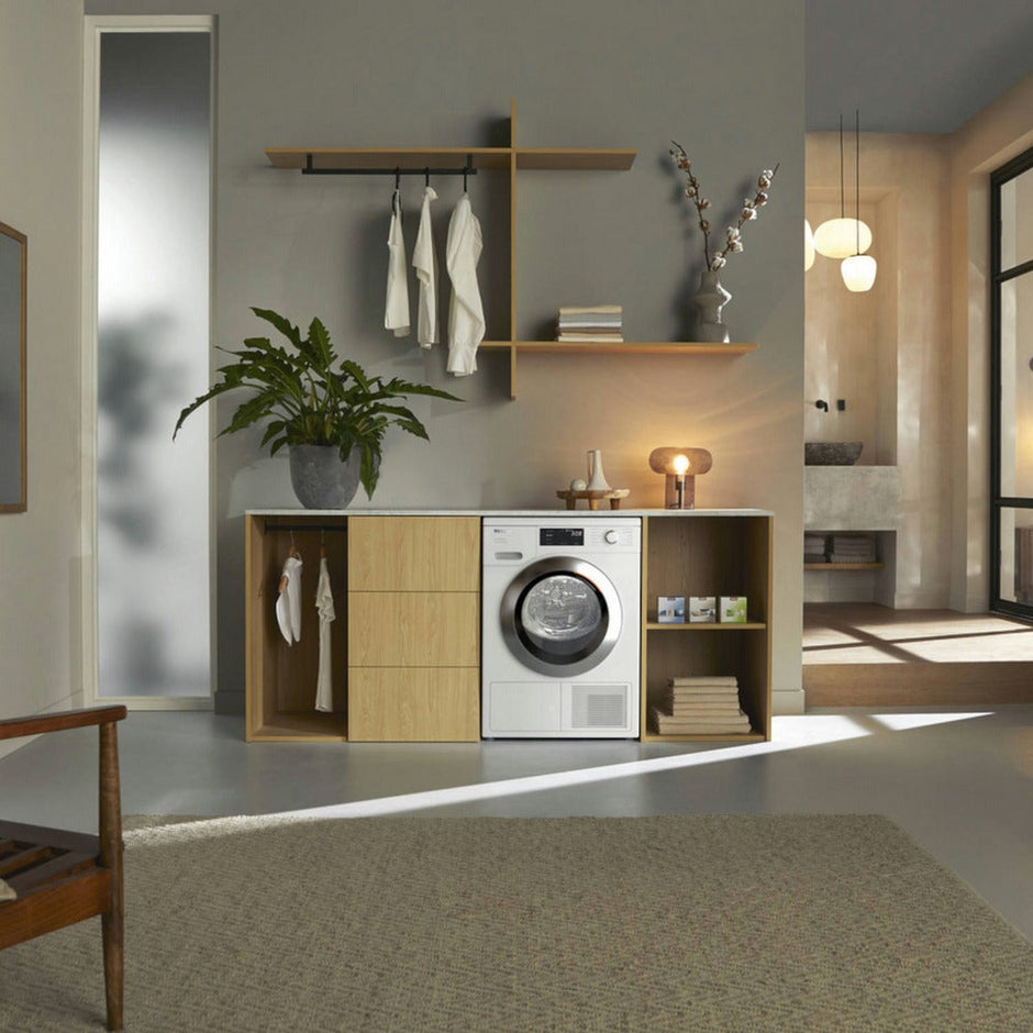 Miele TEH785 WP 9kg EcoSpeed Heat Pump Tumble Dryer White