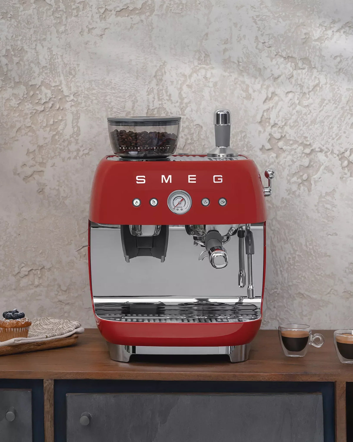 Smeg EGF03RDUK Retro Espresso Coffee Machine with Grinder in Red